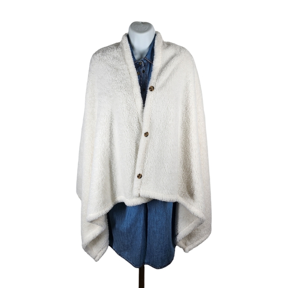 SOFT SURROUNDINGS FAUX FUR WRAP "DISCLAIMER"